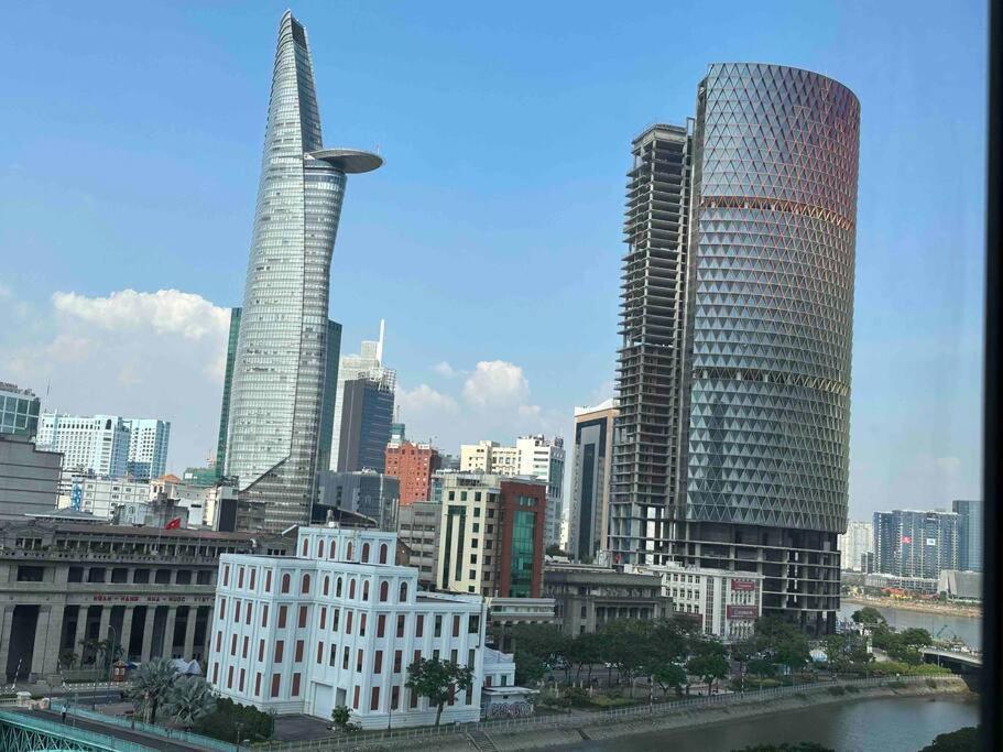 Apartamento New Saigon Royal Luxury 4pax View